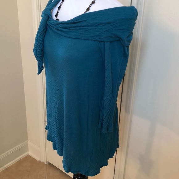 Anthropologie teal top - Picture 4 of 7